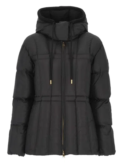 Moncler Hooded Quilted Puffer Jacket In Black