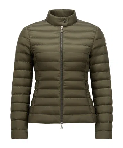 MONCLER MONCLER IGELLE LOGO PATCH ZIP-UP JACKET