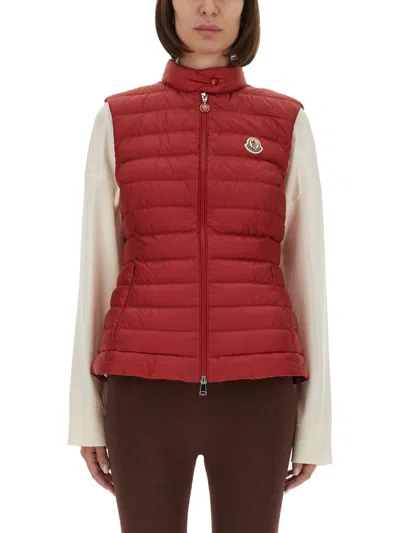 Moncler Igens Quilted Padded Shell Down Vest In Red