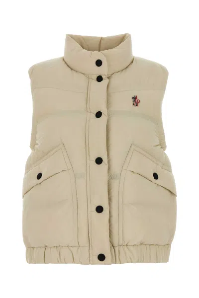 MONCLER IVORY NYLON BAISE DOWN JACKET