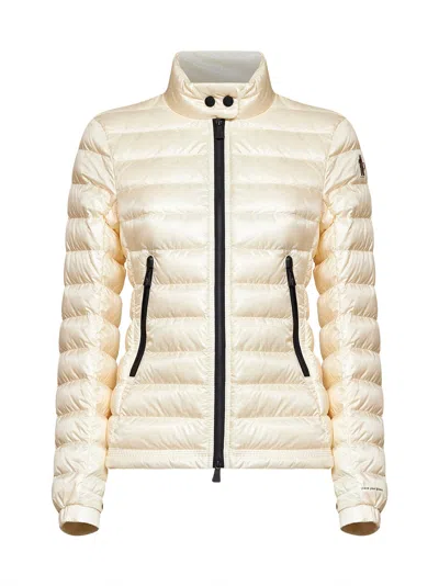 Moncler Ivory Walibi Foldable Short Down Jacket