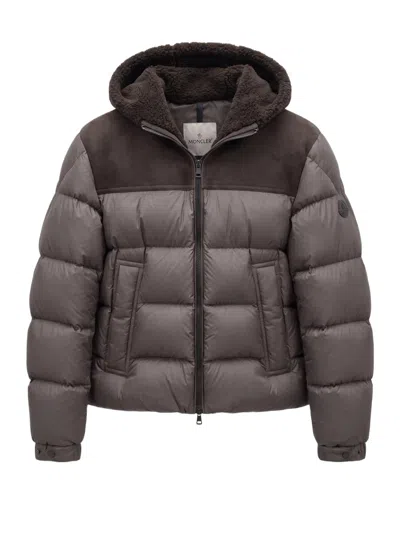Moncler Jalmar Logo Patch Padded Coat In Brown