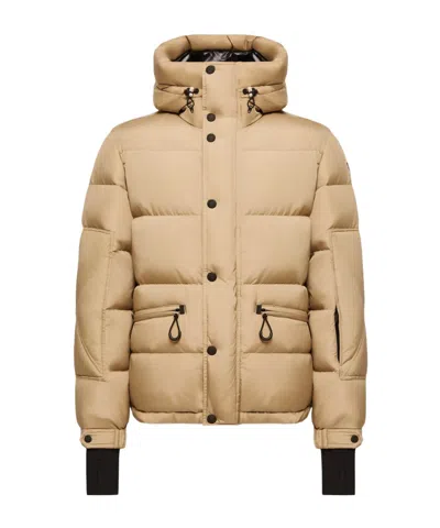 Moncler Kasanka Hooded Insulated Ski Jacket In Neutral