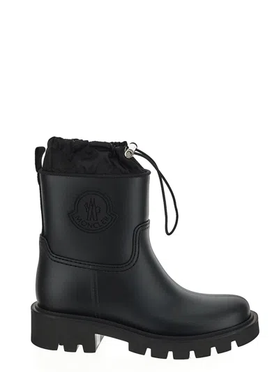 Moncler Boots In Black