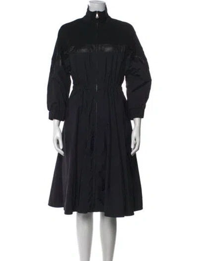 Pre-owned Moncler Knee-length Dress In Black
