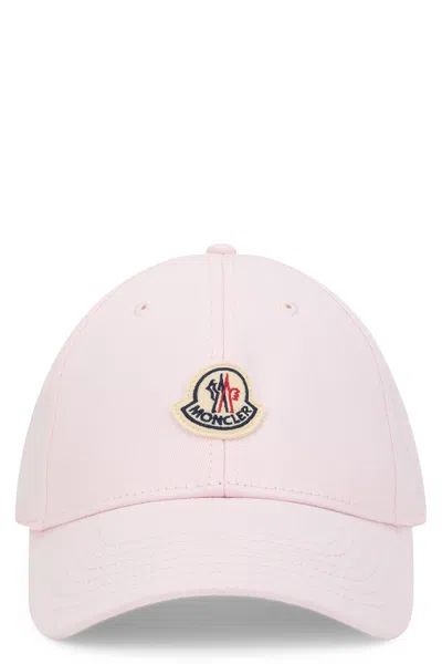 Moncler L10933b00008 Logo-embroidered Cotton Baseball Cap In Pink