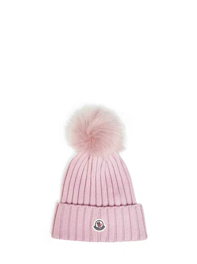 Moncler L20933b00039m1131518 Virgin Wool Ribbed Knit Beanie In Pink
