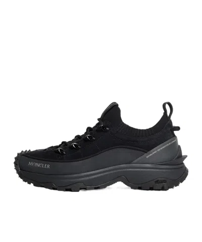 Moncler Lace-up Sneakers In Black