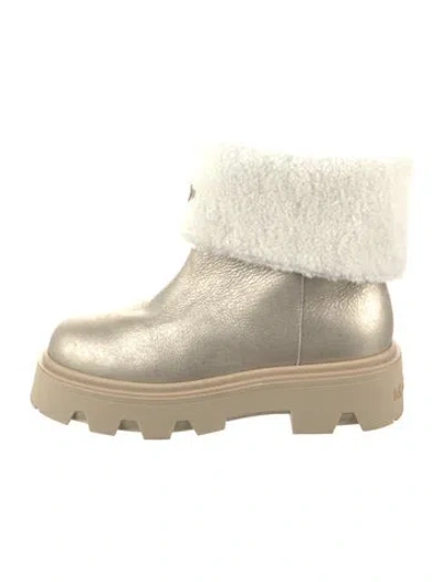 Pre-owned Moncler Leather Boots In Neutral