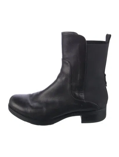 Pre-owned Moncler Leather Chelsea Boots In Black