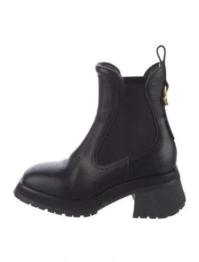 Pre-owned Moncler Leather Chelsea Boots In Black