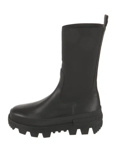 Pre-owned Moncler Leather Chelsea Boots In Black