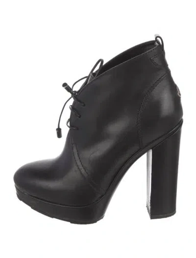 Pre-owned Moncler Leather Lace-up Boots In Black