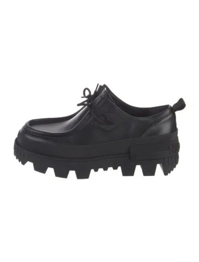Pre-owned Moncler Leather Loafers In Black