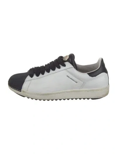 Pre-owned Moncler Leather Sneakers In White