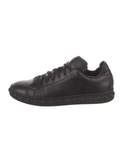 Pre-owned Moncler Leather Studded Accents Sneakers In Black