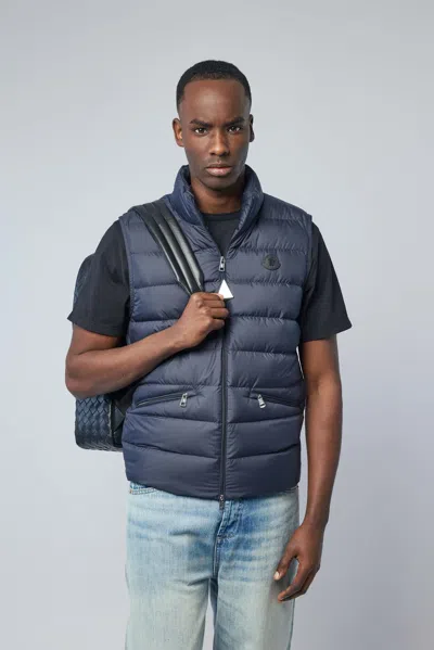 Moncler Lechtal Vest In Blue