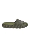 Moncler Lilo Embossed-logo Slides In Green