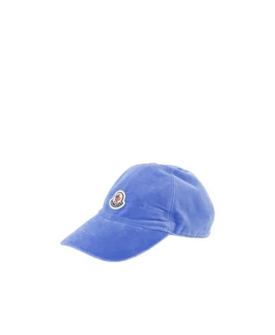 Moncler Logo-appliqué Cotton Baseball Cap In Blue