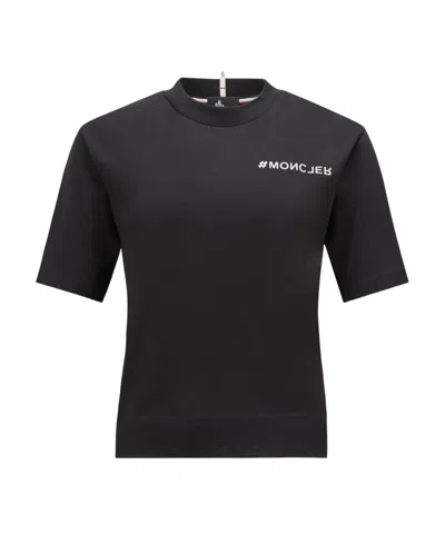 Moncler Logo T-shirt In Black
