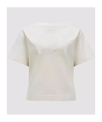 Moncler Embroidered Logo T-shirt In Nude