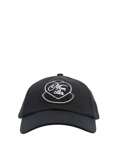 Moncler Logo Baseball Cap In Black