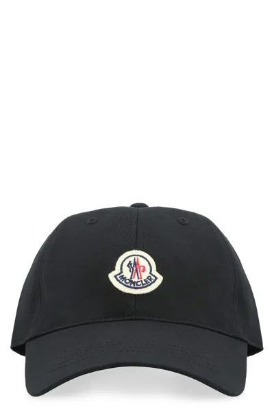 Moncler Logo Baseball Cap In Nero
