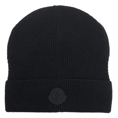 Moncler Logo Beanie In Brown
