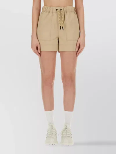 Moncler Logo Bermuda Shorts Side Pockets In Neutral