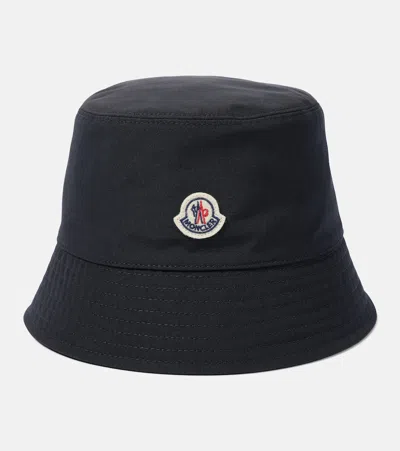 MONCLER LOGO BUCKET HAT