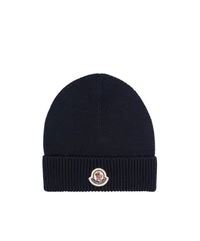 Moncler Logo Cotton Beanie In Blue