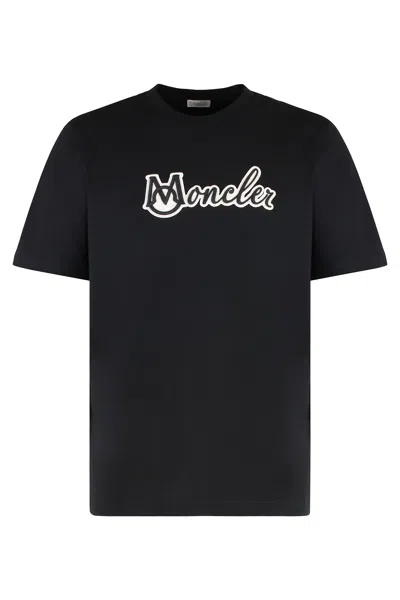 Moncler Logo Cotton T-shirt In Black