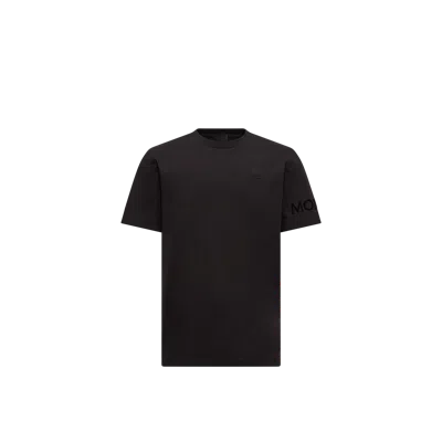 Moncler T-shirt En Coton À Logo In Black