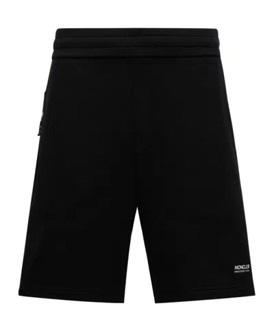 Moncler Logo-detailed Shorts In Black