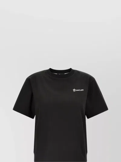 MONCLER LOGO EMBOSSED CREW NECK T-SHIRT