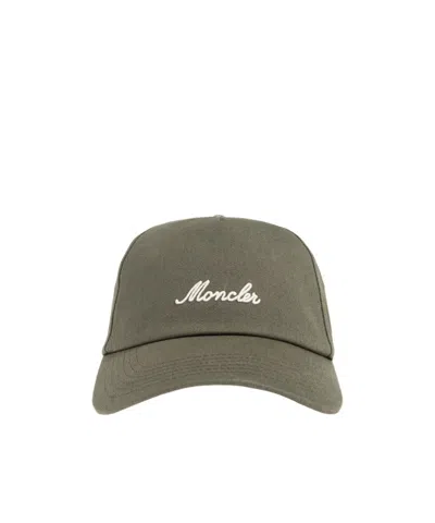 Moncler Logo Embroidered Baseball Cap In Pink