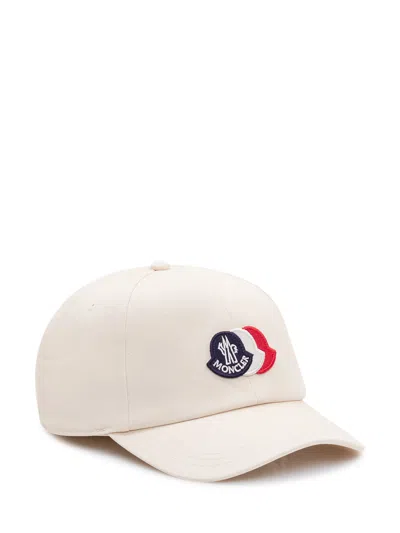 Moncler Logo Embroidered Baseball Hat In White