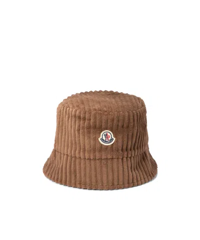 Moncler Logo Fisherman's Hat In Brown