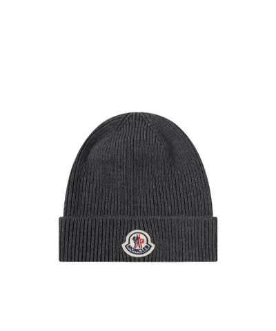 Moncler Logo Hat In Gray