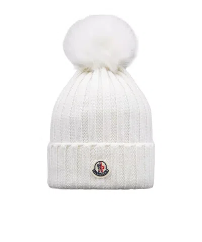 Moncler Logo Hat In White