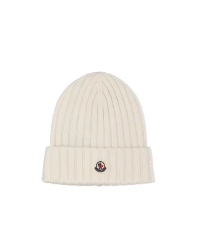 Moncler Logo Hat In White
