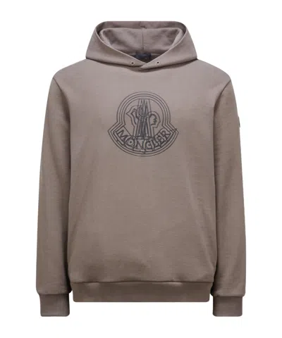 Moncler Logo Hooded Sweater In Gray