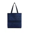 Moncler Monogram Knit Tote Bag In Black
