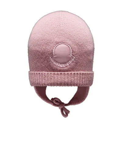 Moncler Logo Knitted Hat In Pink
