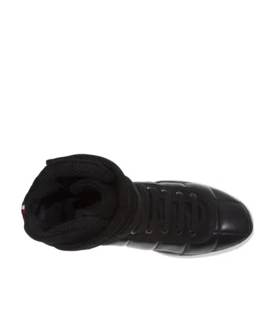 Moncler Logo Logo Leisure Sports Shoes In Black