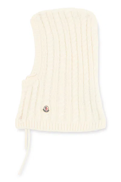 Moncler Logo Mini Balaclava Hat In Soft White Knit