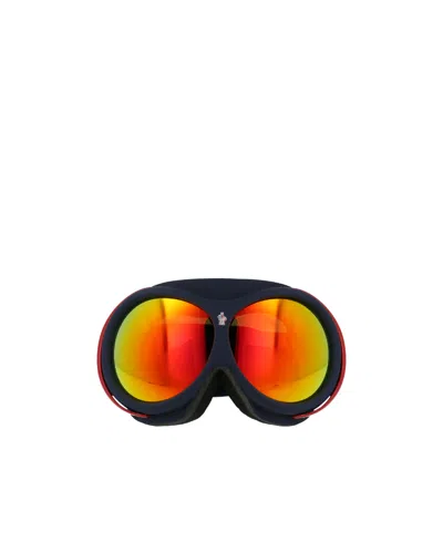 Moncler Logo Mirror Goggles In Black