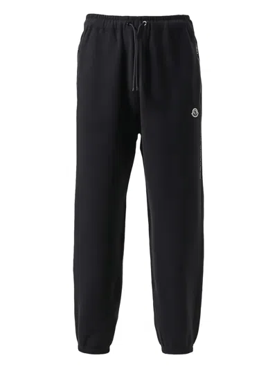 Moncler Logo-motif Drawstring Trousers In Multi