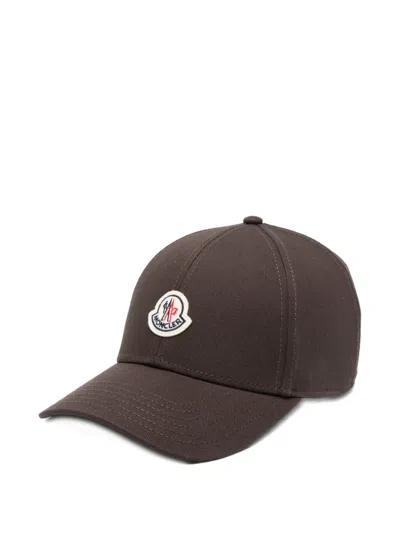Moncler Logo-patch Baseball Cap In Brown