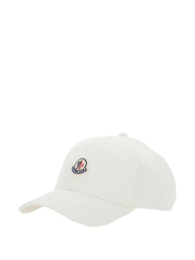 Moncler Logo Baseball Hat Curved Brim Design In Purple